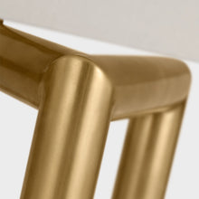 Load image into Gallery viewer, Concorde Table Lamp in Detail.
