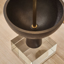 Load image into Gallery viewer, Eadan Table Lamp in Detail.
