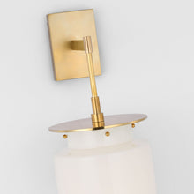 Load image into Gallery viewer, Elias Wall Light in Detail.
