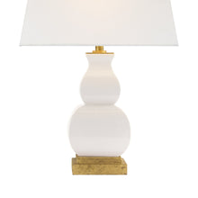 Load image into Gallery viewer, Fang Table Lamp in Detail.
