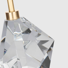 Load image into Gallery viewer, Halcyon Table Lamp in Detail.

