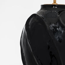 Load image into Gallery viewer, Idalia Table Lamp in Detail.
