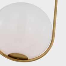 Load image into Gallery viewer, Jodo LED Pendant Light in Detail.
