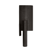 Load image into Gallery viewer, Lotura Intersecting LED Wall Light in Detail.

