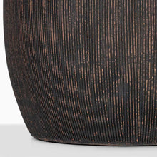 Load image into Gallery viewer, Portis Table Lamp in Detail.

