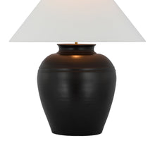 Load image into Gallery viewer, Prado Table Lamp in Detail.
