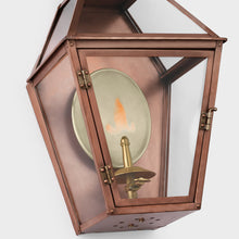 Load image into Gallery viewer, Stratford 3/4 Outdoor Gas Wall Light in Detail.
