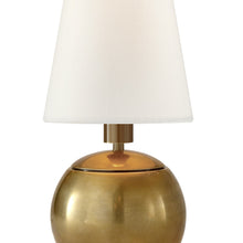 Load image into Gallery viewer, Terri Table Lamp in Detail.
