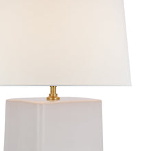 Load image into Gallery viewer, Toco Table Lamp in Detail.
