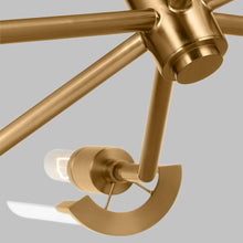 Load image into Gallery viewer, Mezzo Chandelier in Detail.
