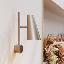 Load image into Gallery viewer, Cono Wall Light in Detail.
