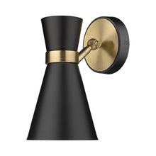 Load image into Gallery viewer, Soriano Wall Light in Detail.
