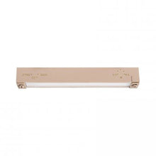 Load image into Gallery viewer, 3 Inch Quick Connect Linear LED Hardscape Landscape Light in Detail.

