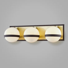 Load image into Gallery viewer, Ace Bath Vanity Light in Detail.
