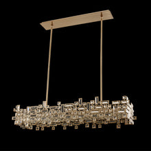 Load image into Gallery viewer, Vermeer Linear Pendant Light in Detail.
