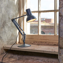 Load image into Gallery viewer, Type 75 Desk Lamp in Detail.
