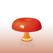 Load image into Gallery viewer, Nessino Table Lamp in Detail.
