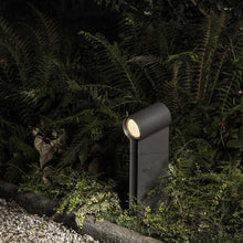 Load image into Gallery viewer, Oblique LED Floor With Ground Spike in Outdoor.
