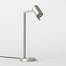Load image into Gallery viewer, Ascoli Desk Lamp in Detail.
