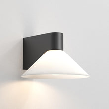 Load image into Gallery viewer, Conic Wall Light in Detail.
