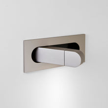 Load image into Gallery viewer, Digit LED Reading Wall Light in Detail.

