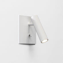 Load image into Gallery viewer, Enna Square LED Wall Light in Detail.
