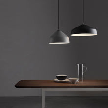 Load image into Gallery viewer, Ginestra Pendant Light in dining room.

