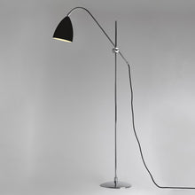 Load image into Gallery viewer, Joel Floor Lamp in Detail.
