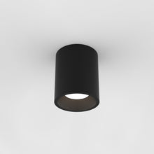 Load image into Gallery viewer, Kos Round LED Recessed Light in Detail.

