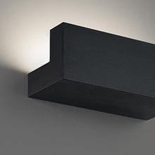 Load image into Gallery viewer, Bantam LED Wall Light in Detail.
