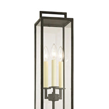 Load image into Gallery viewer, Beckham Outdoor Post Light in Detail.
