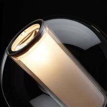Load image into Gallery viewer, Bel Occhio Table Lamp Detail.
