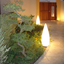 Load image into Gallery viewer, Kanpaza Outdoor LED Floor Lamp in Outdoor.
