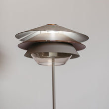 Load image into Gallery viewer, Overlay F Floor Lamp in Detail.
