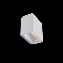 Load image into Gallery viewer, Boxi LED Wall Light in Detail.
