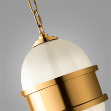 Load image into Gallery viewer, Broomley Pendant Light in Detail.
