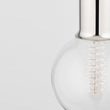Load image into Gallery viewer, Bryce Chandelier Detail.
