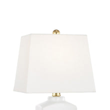 Load image into Gallery viewer, Brynn Table Lamp Detail.
