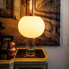 Load image into Gallery viewer, Buds LED Table Lamp in living room.
