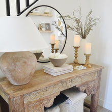 Load image into Gallery viewer, Calabria PTL1009 Table Lamp in living room.
