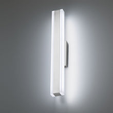Load image into Gallery viewer, Cinch LED Bath Bar in Detail.
