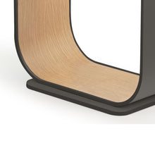 Load image into Gallery viewer, Contour LED Floor Lamp Detail.
