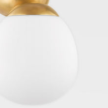 Load image into Gallery viewer, Marietta Wall Light in Detail.
