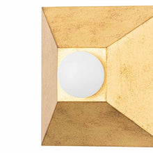 Load image into Gallery viewer, Max Wall Light in Detail.
