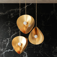 Load image into Gallery viewer, Peony Pendant Light in Detail.
