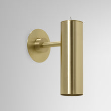 Load image into Gallery viewer, Heron LED Wall Light in Detail.
