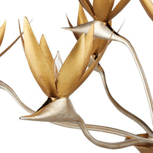 Load image into Gallery viewer, Paradiso Chandelier in Detail.
