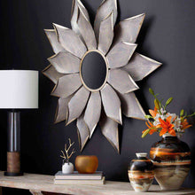 Load image into Gallery viewer, Colossus Table Lamp in living room.
