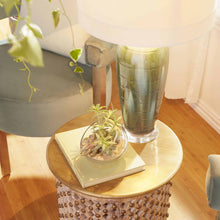 Load image into Gallery viewer, Elysia Table Lamp in Detail.
