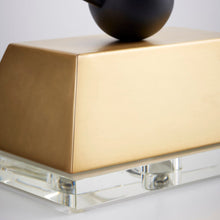 Load image into Gallery viewer, Euri Table Lamp in Detail.
